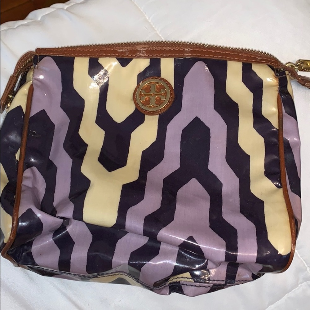 tory burch makeup case